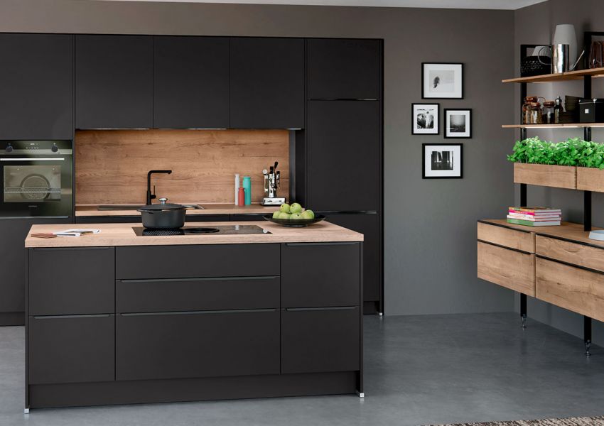 Küche mit Kochinsel